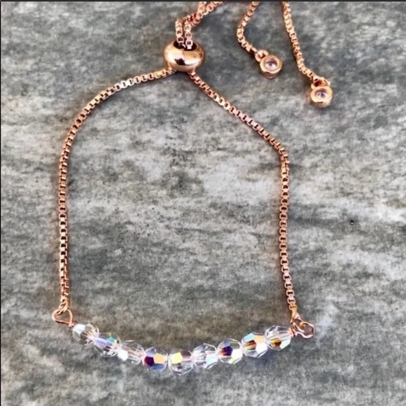 🎁Sparkly Swarovski crystal bracelet - Picture 2 of 3